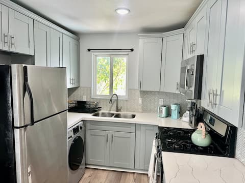 Popular Airbnb listing: Lighthouse escape in Encanto Neighborhoods