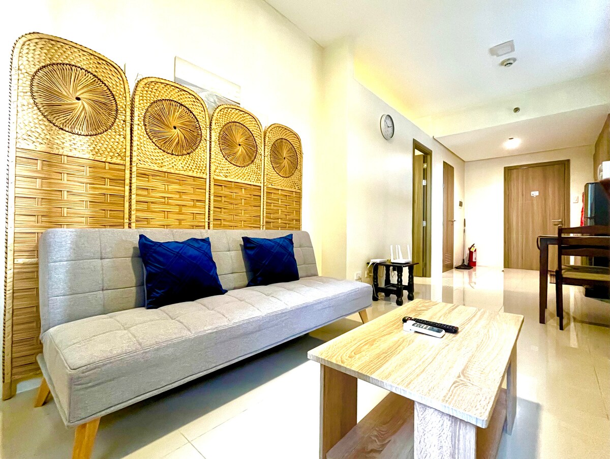 near-shaw-mrt-cook-netflix-balcony-karaoke-pool-condominiums-for-rent