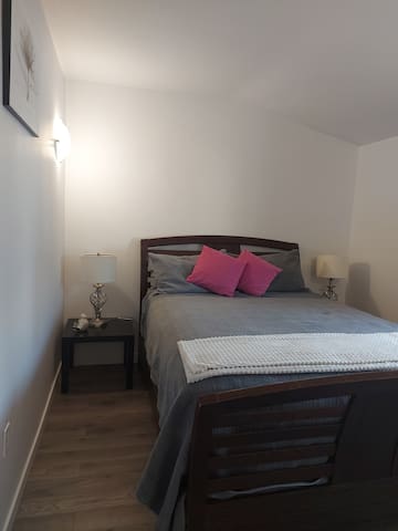 Comfy |4 Bedroom| Family Getaway gallery image 5