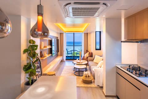 Lazzlla 2BR beach&ocean front 4A