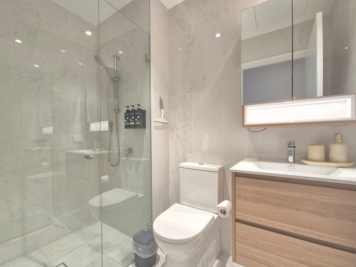 apt-in the heart of Lidcombe