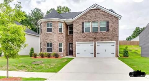 Exquisite Oasis Of Atlanta