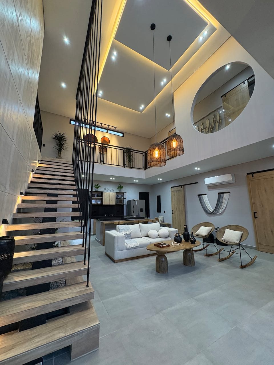 Top-earning Airbnb listing in Montería, 3 bedrooms