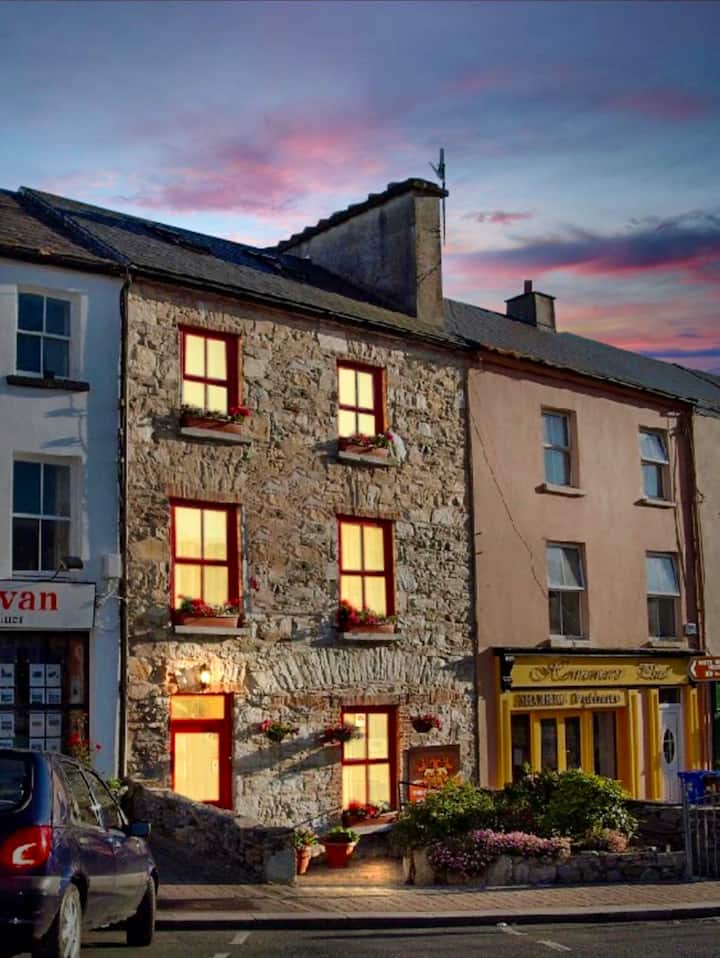 House — indeterminate date in Caherateemore North