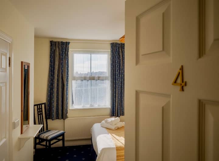 غرفة النوم 3