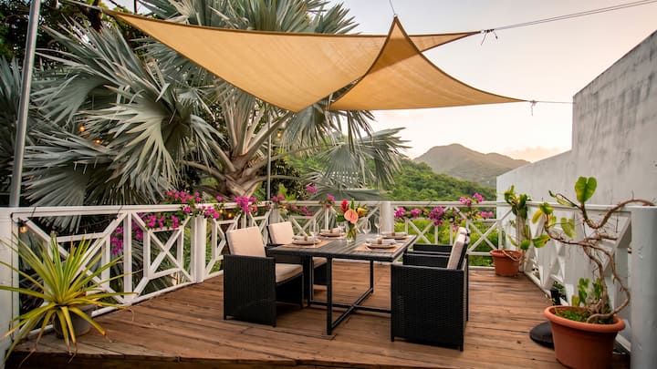 Xanadu Surf City: Private Beach • Ocean View - Houses for Rent in