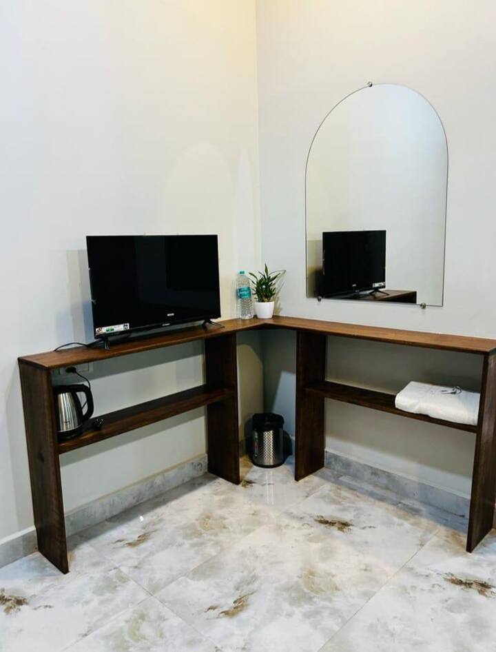 Living room image 1