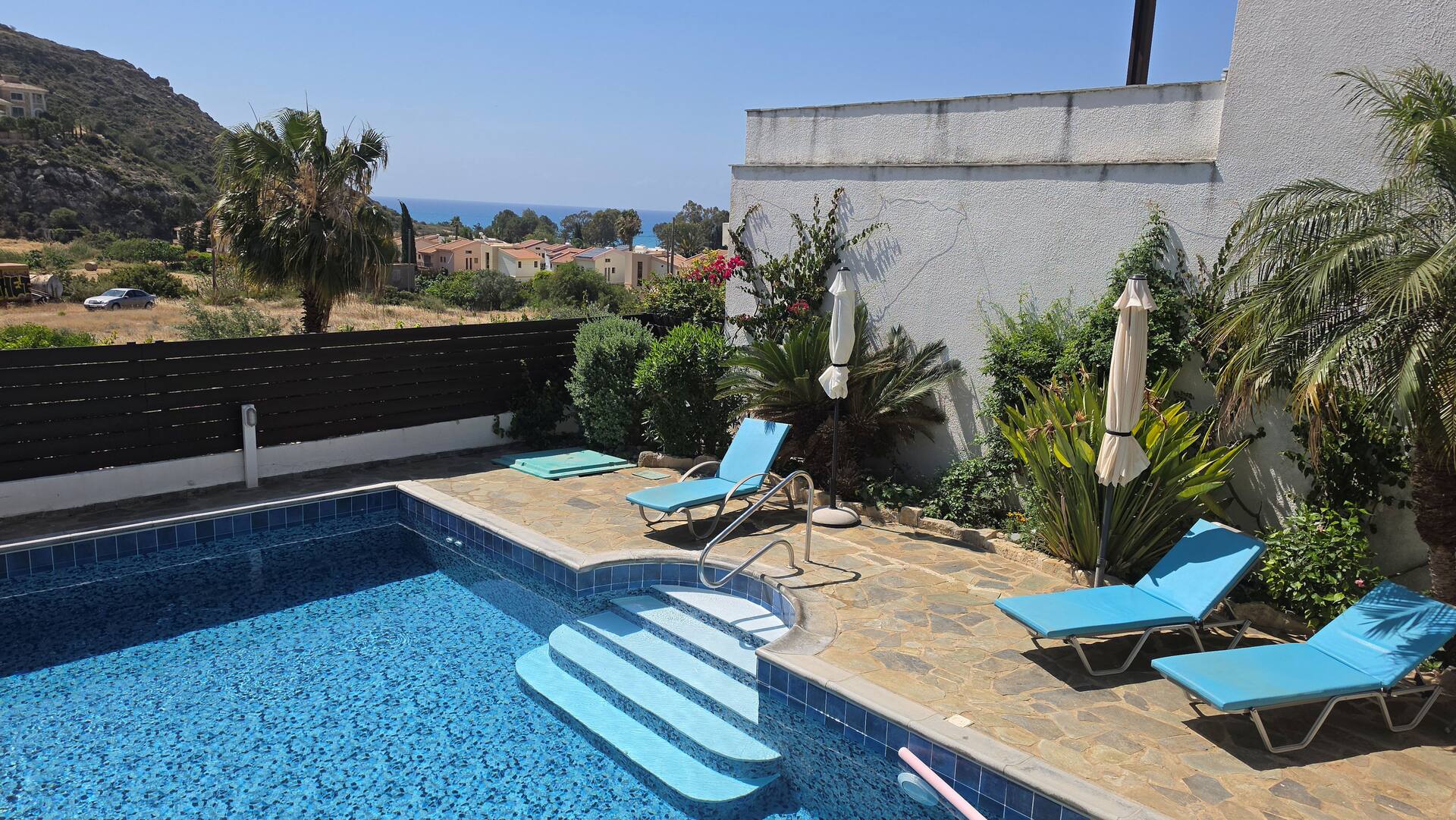 Luxury Villa Rental, Two Bedroom Villa With Private Pool and Garden,