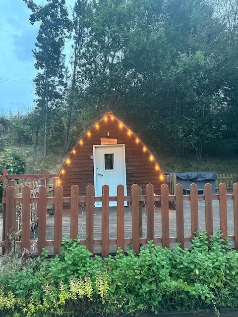 Van Life Retreat & Glamping - Stag Lodge