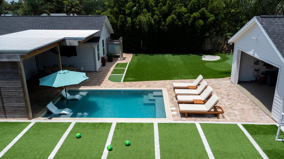 Game-On Backyard | Pool, Turf Field & Golf Cart