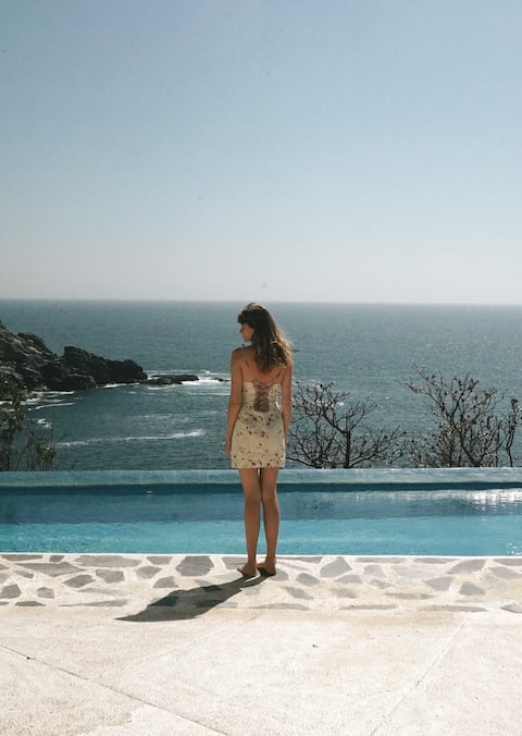 Maku oceanfront house