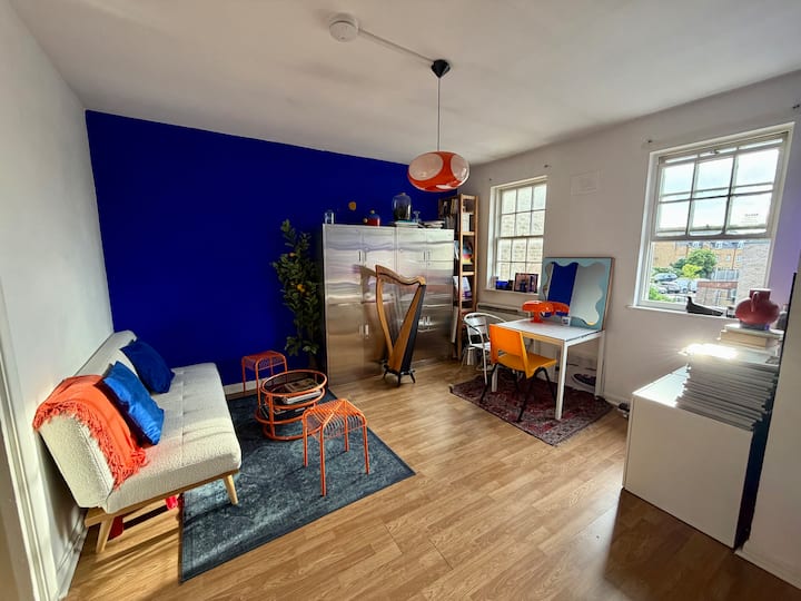 Designer Flat On Broadway Market - Woolwich