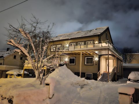 Spacious home with nice views. Central