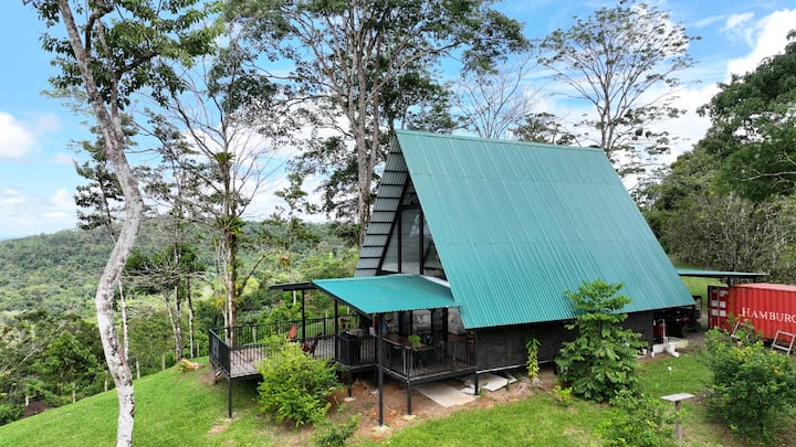Bosque Del Salto En Rio Celeste Modern A-frame - Costa Rica