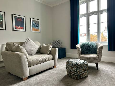 Top performing Airbnb: 39A Sherbourne Place 2 bedroom first floor flat in Royal Leamington Spa