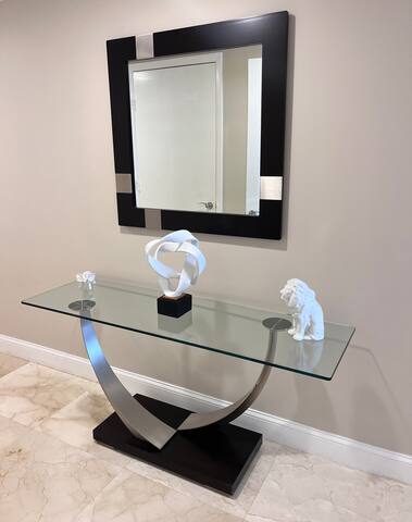 Spectacular Beach Front 3Bedroom gallery image 3