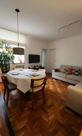 Apartamento Leblon 4 pessoas gallery image 2