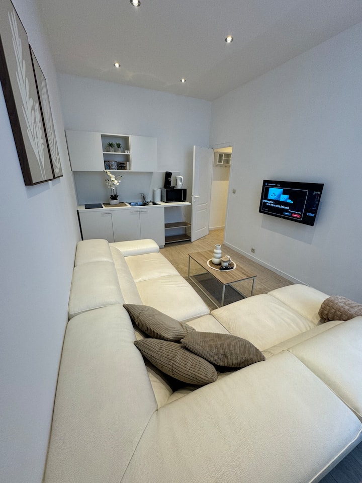 Studio Moderne Bruxelles-midi + Parking Gratuit - Forest