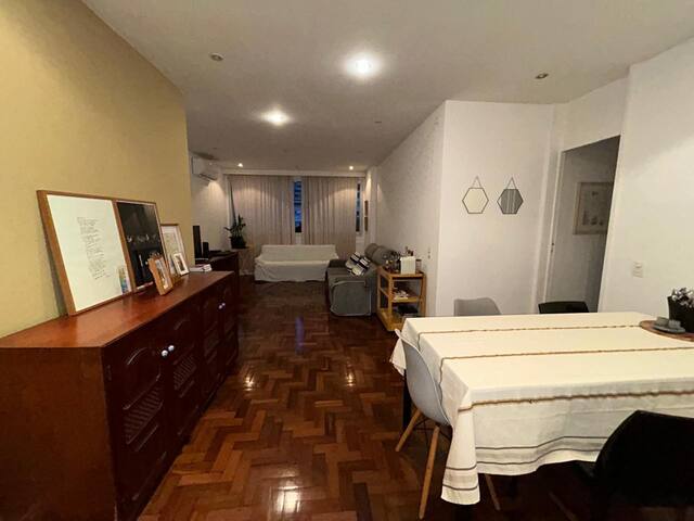 Ap 2 quartos c/ suíte em Copa gallery image 3