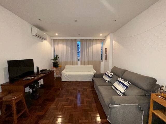 Ap 2 quartos c/ suíte em Copa gallery image 5