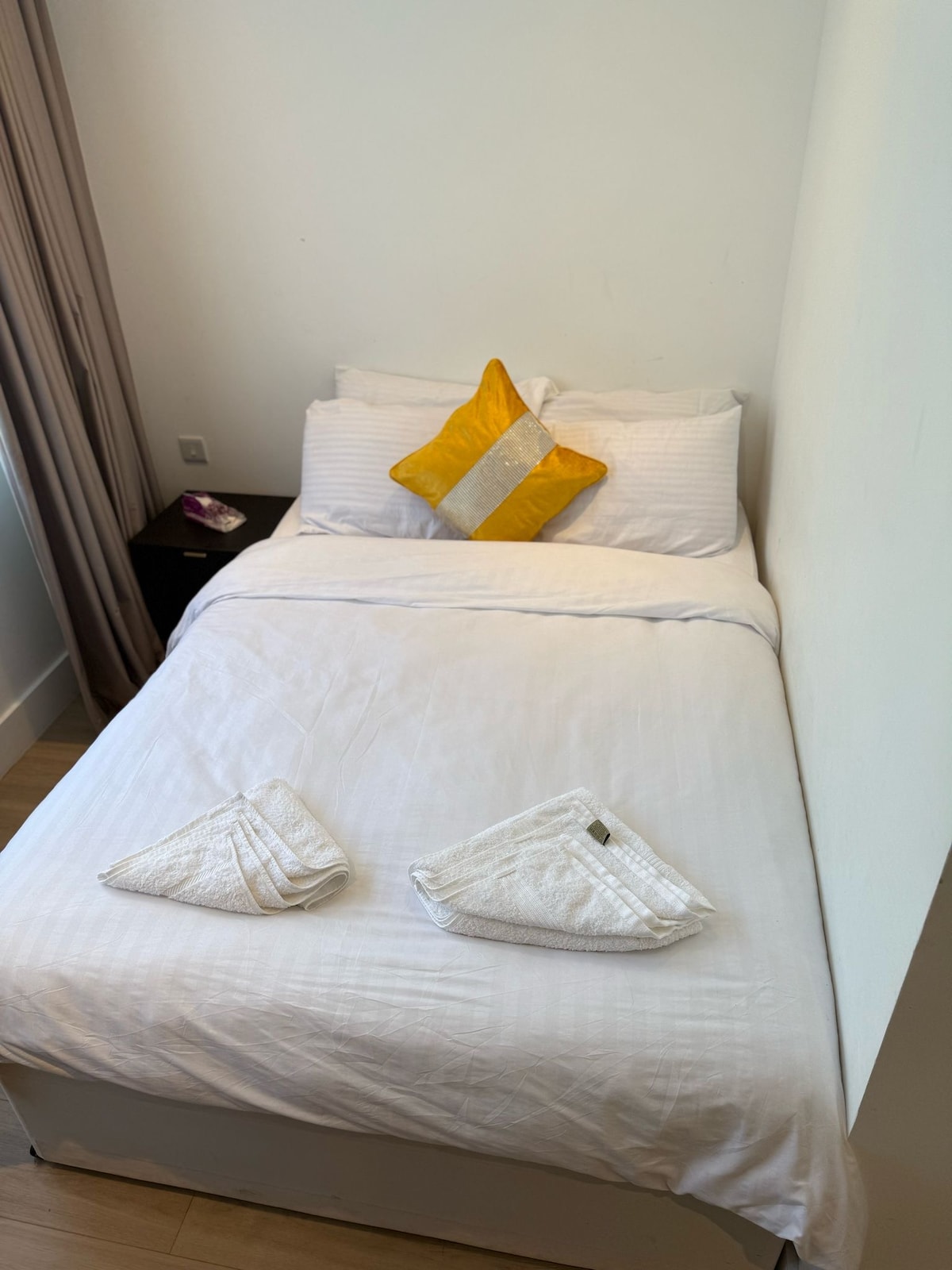 غرفة النوم 1