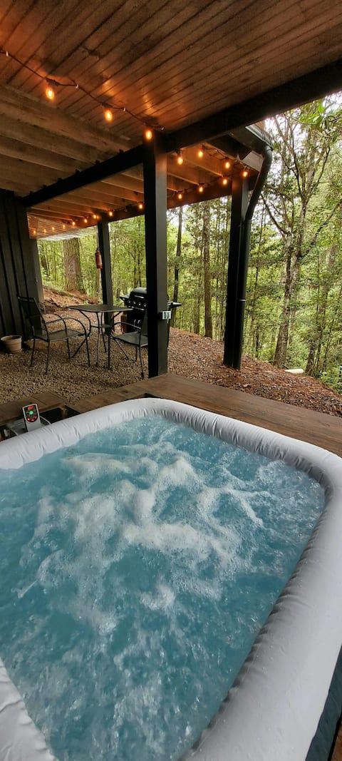 Moonrise Retreat Cabin