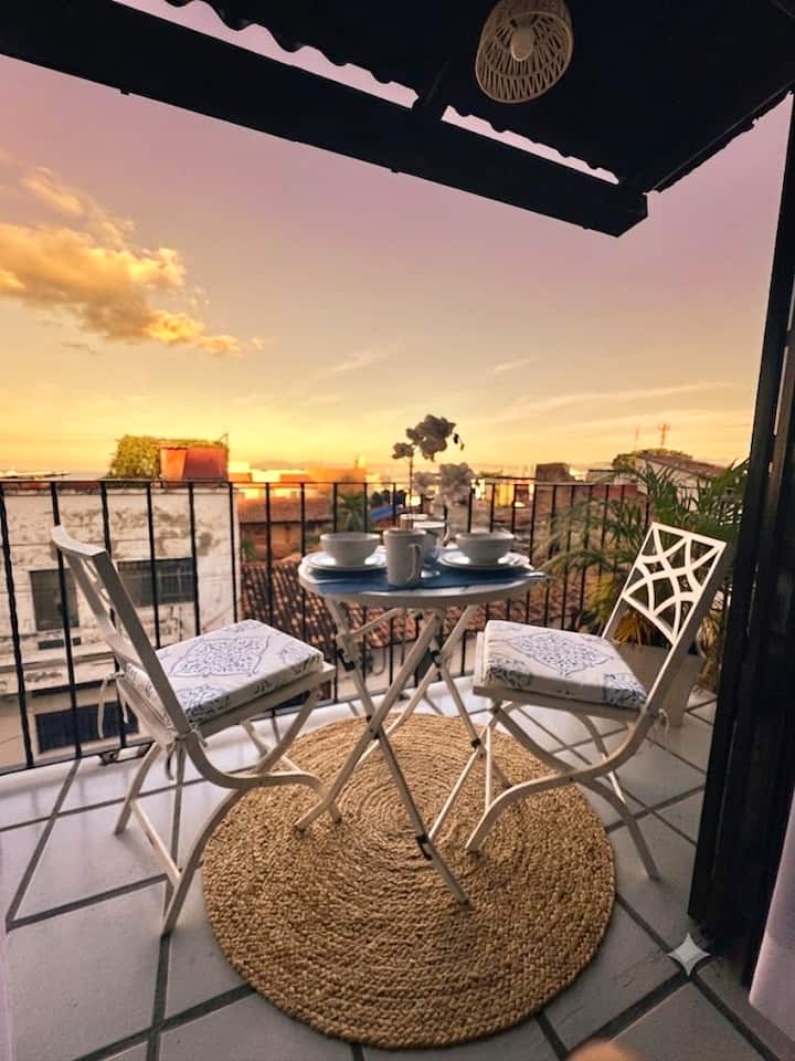Apartment In Downtown With Ocean View “Ana Luz” - Puerto Vallarta