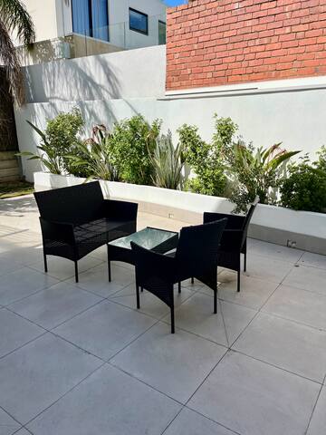 Brightn Beach Townhouse Garden gallery image 5