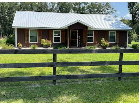 Cozy and Comfortable - 3 yrs Old