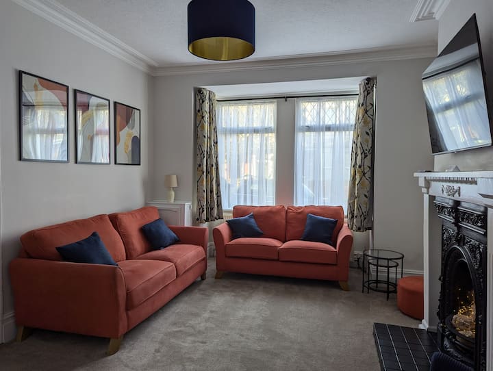 Spacious Family Holiday Home - Porthcawl