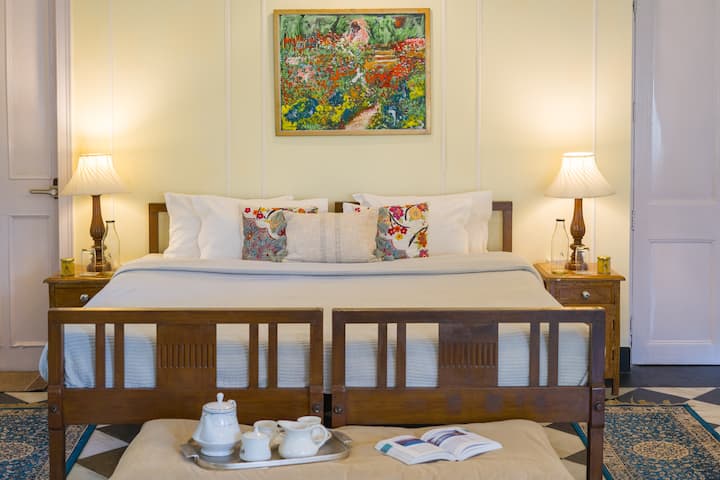 საძინებელი 1