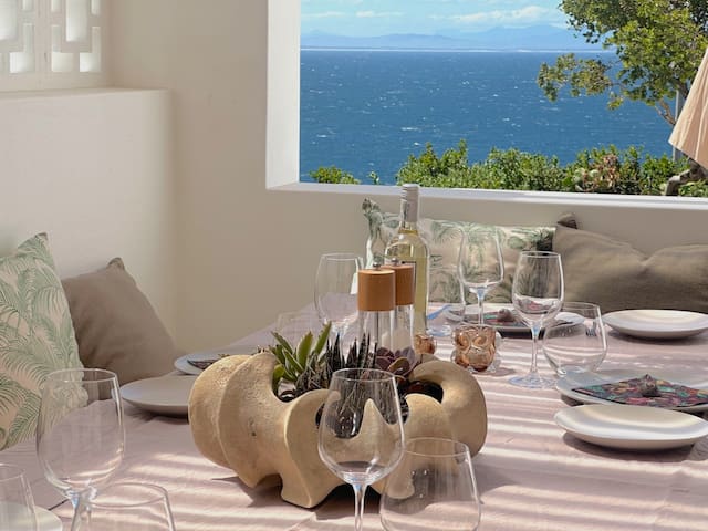 Ocean View Haven Simonstown gallery image 2