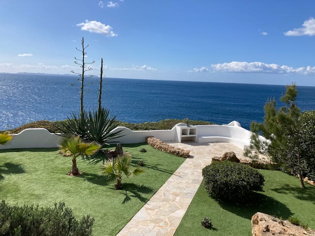 180 Grad Premium Meerblick Villa gallery image 3