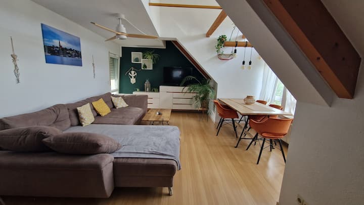 Helle 2 Zimmer Wohnung - Rastatt