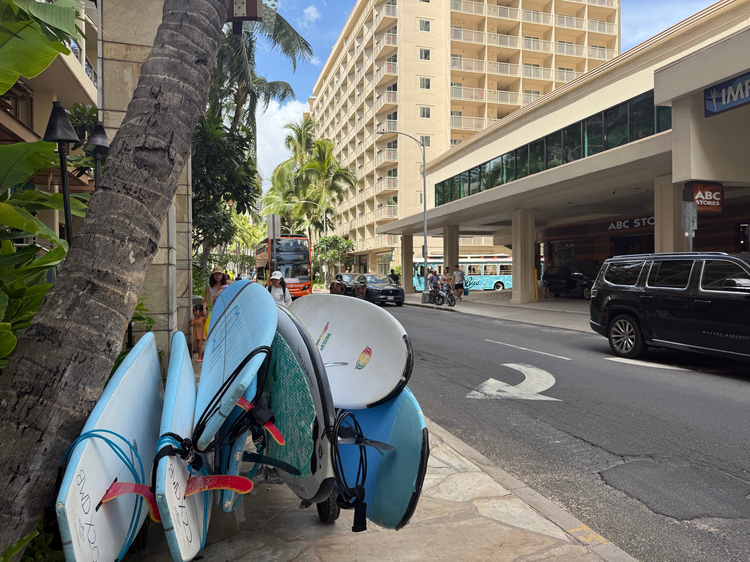 Condo in Honolulu · ★5.0 · 1 bedroom · 1 bed · 1 bath - Image 34