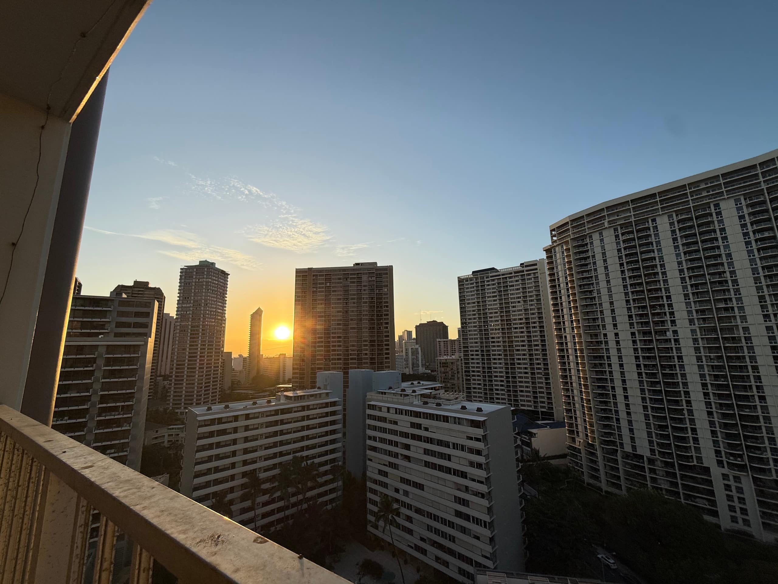 Condo in Honolulu · ★5.0 · 1 bedroom · 1 bed · 1 bath - Image 13