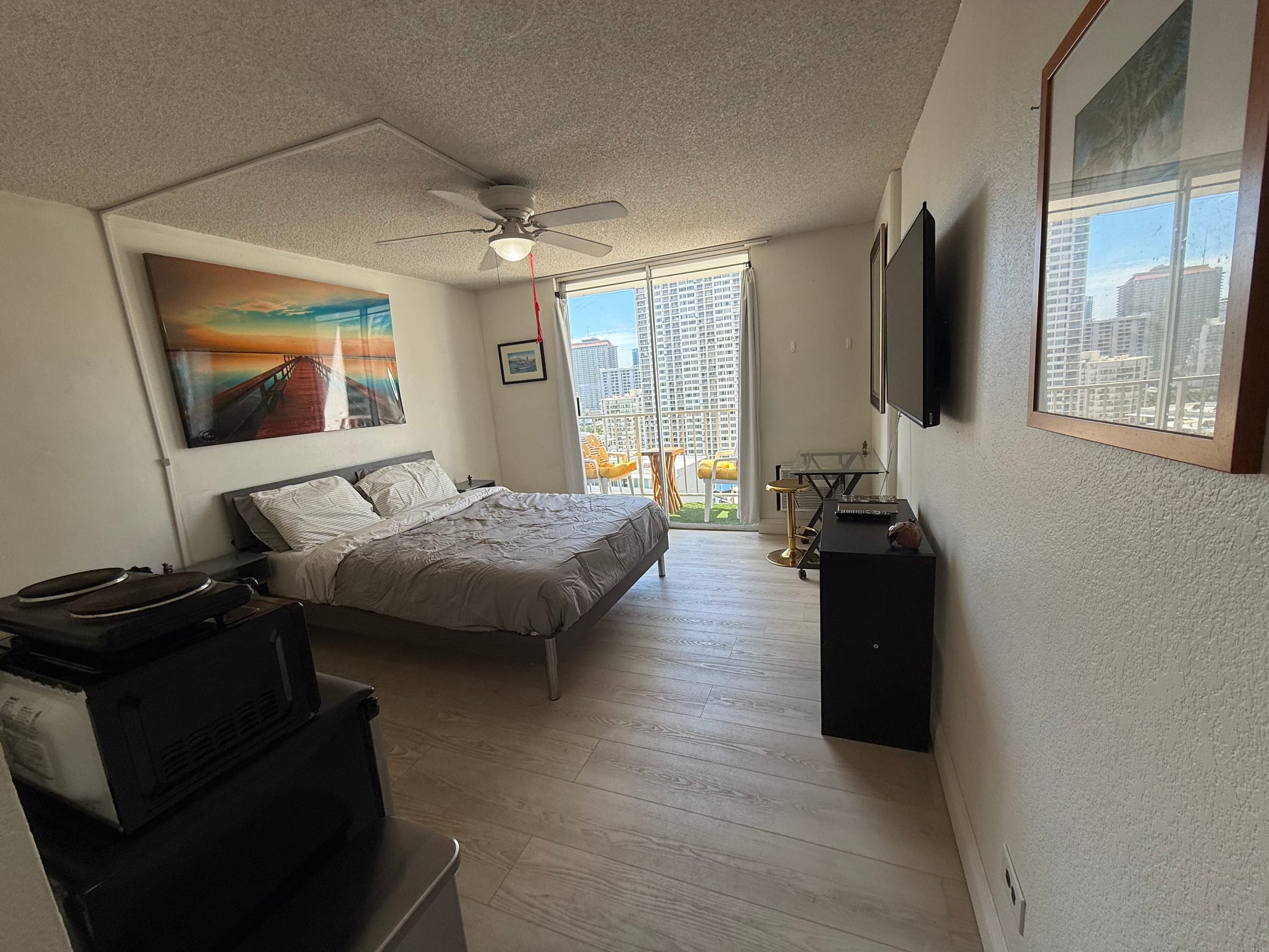 Condo in Honolulu · ★5.0 · 1 bedroom · 1 bed · 1 bath - Image 3
