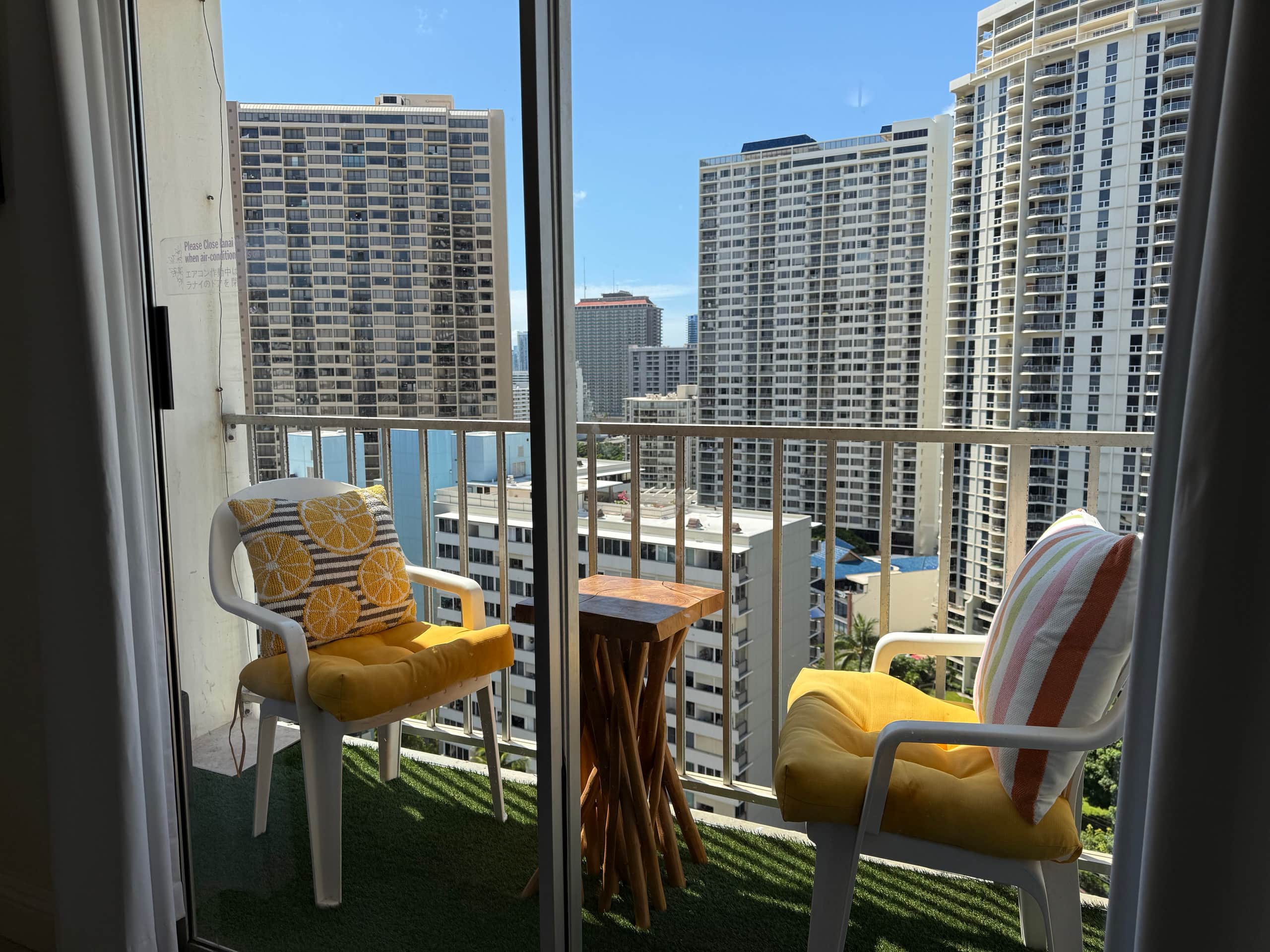 Condo in Honolulu · ★5.0 · 1 bedroom · 1 bed · 1 bath - Image 1
