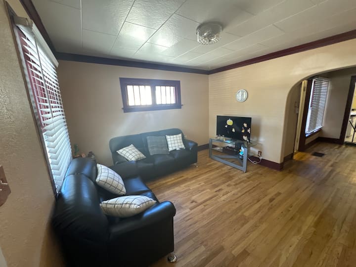 Chill 1 Stay 1 Mile From Downtown - Pueblo, CO