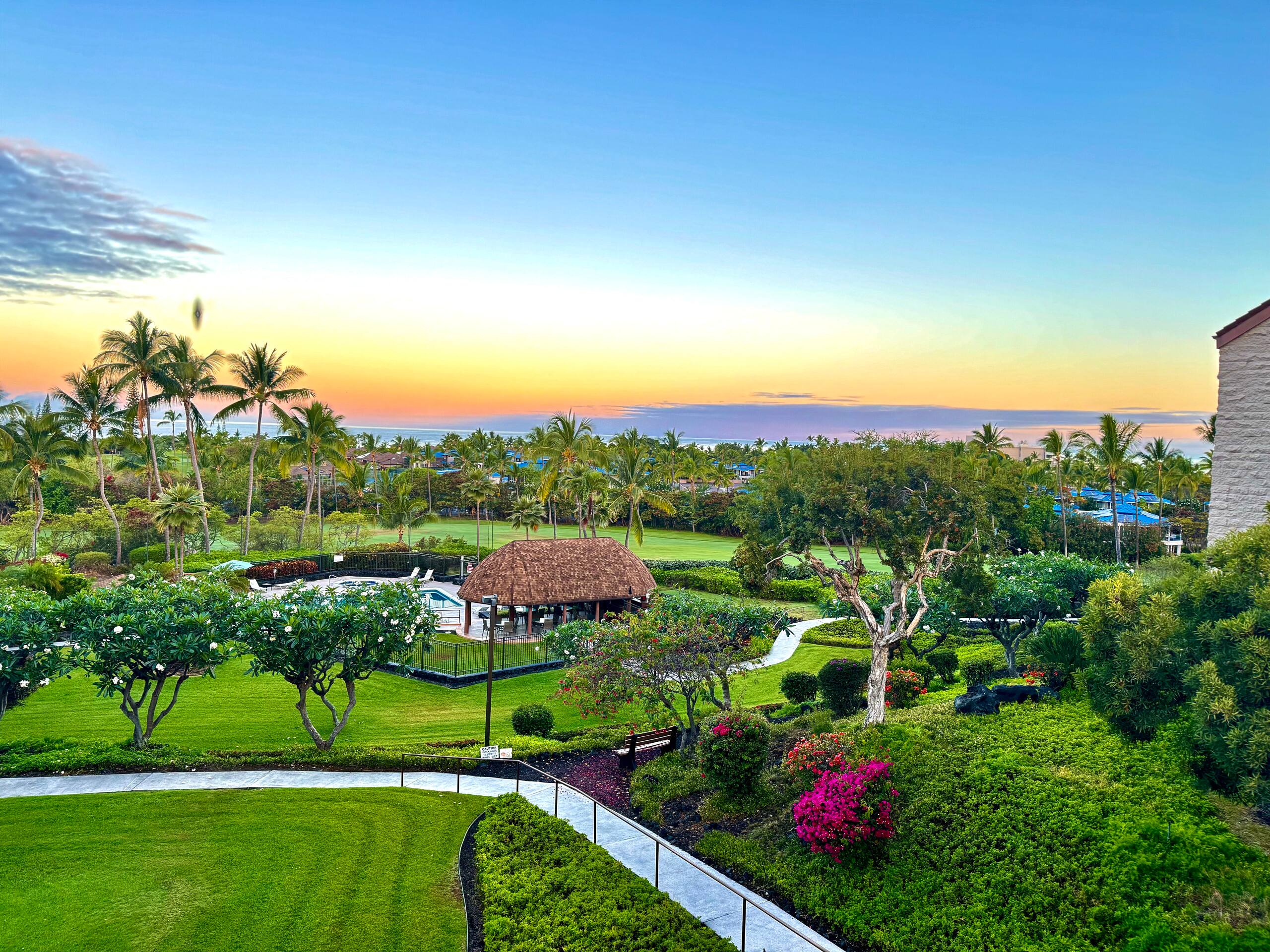 Condo in Kailua-Kona · ★4.89 · 3 bedrooms · 4 beds · 3 baths - Image 62