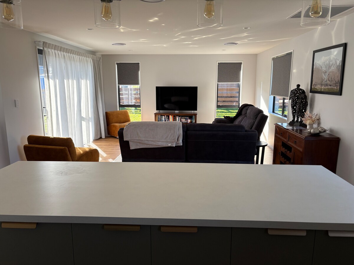 Top performing Airbnb: Quiet, Modern Home in Hanmer Springs in Hurunui District West