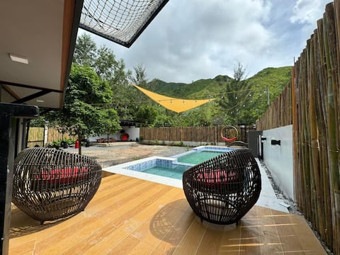 JAF Cabin in Pundaquit