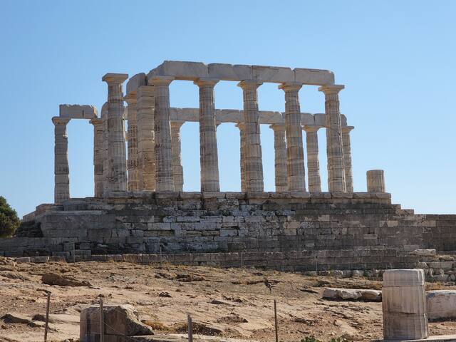 LadyF@Kanari. Luxurious Retreat. Heart of Kolonaki gallery image 4