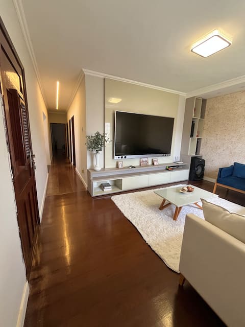 Airbnb em destaque: Comfortable house near the beach • air conditioning • Netflix em Parnaíba
