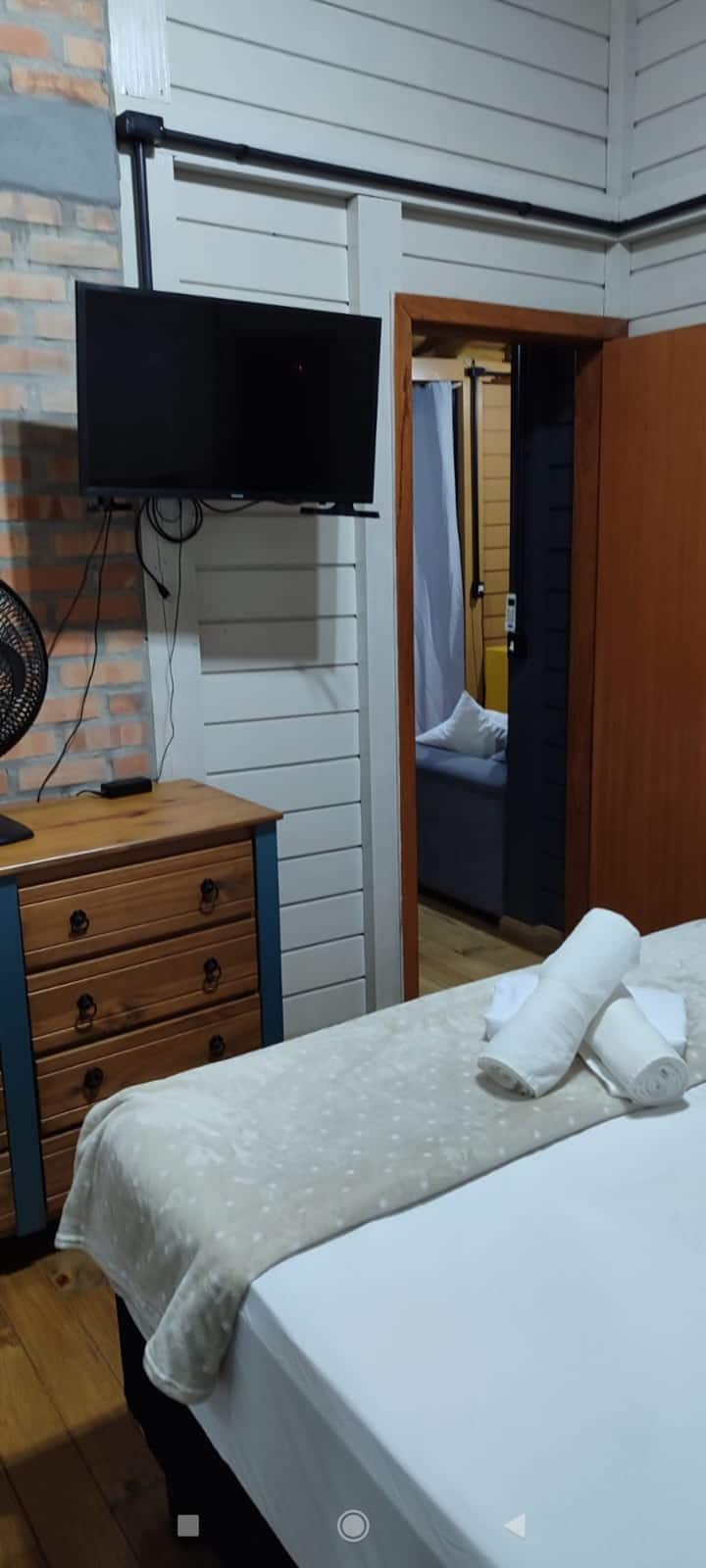 Dhomë gjumi 1