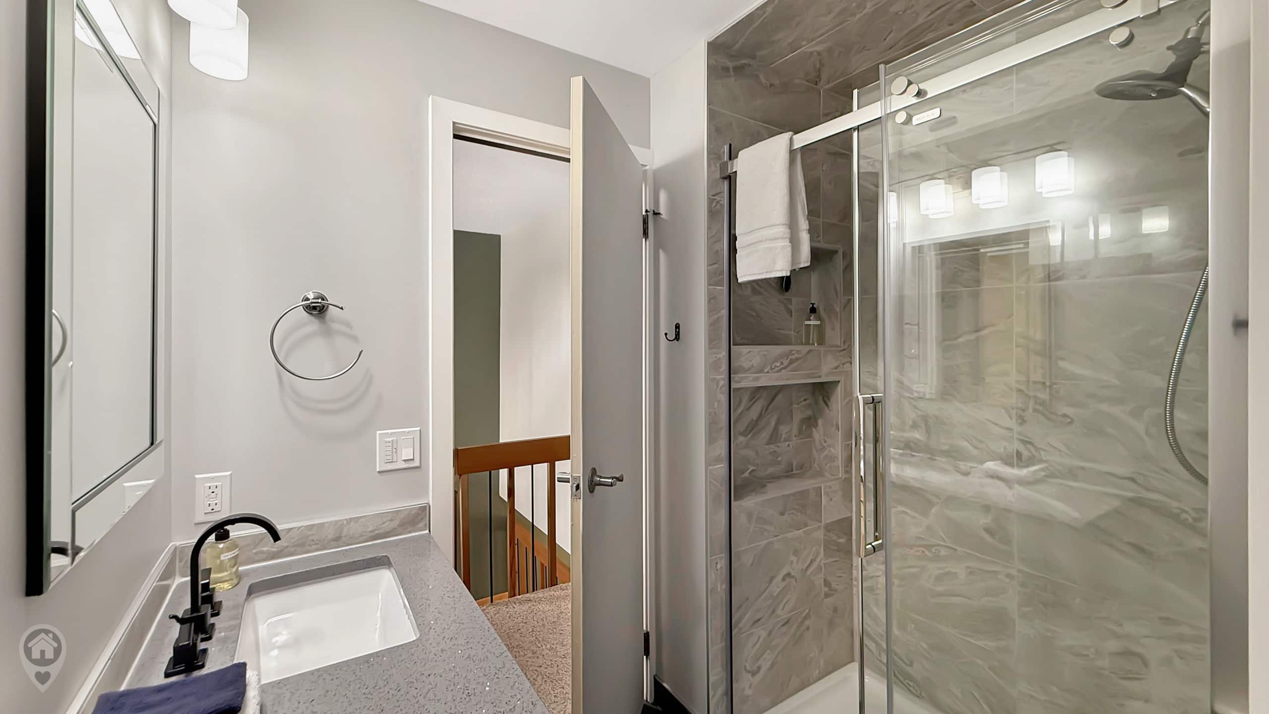 The Big Dipper - 3 Bdrm Mountain Vista - Photo 11