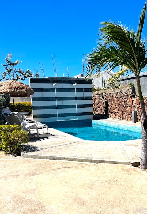 #2bdr#2bth#Luxury #HotTub #Games#Pool #Beachview