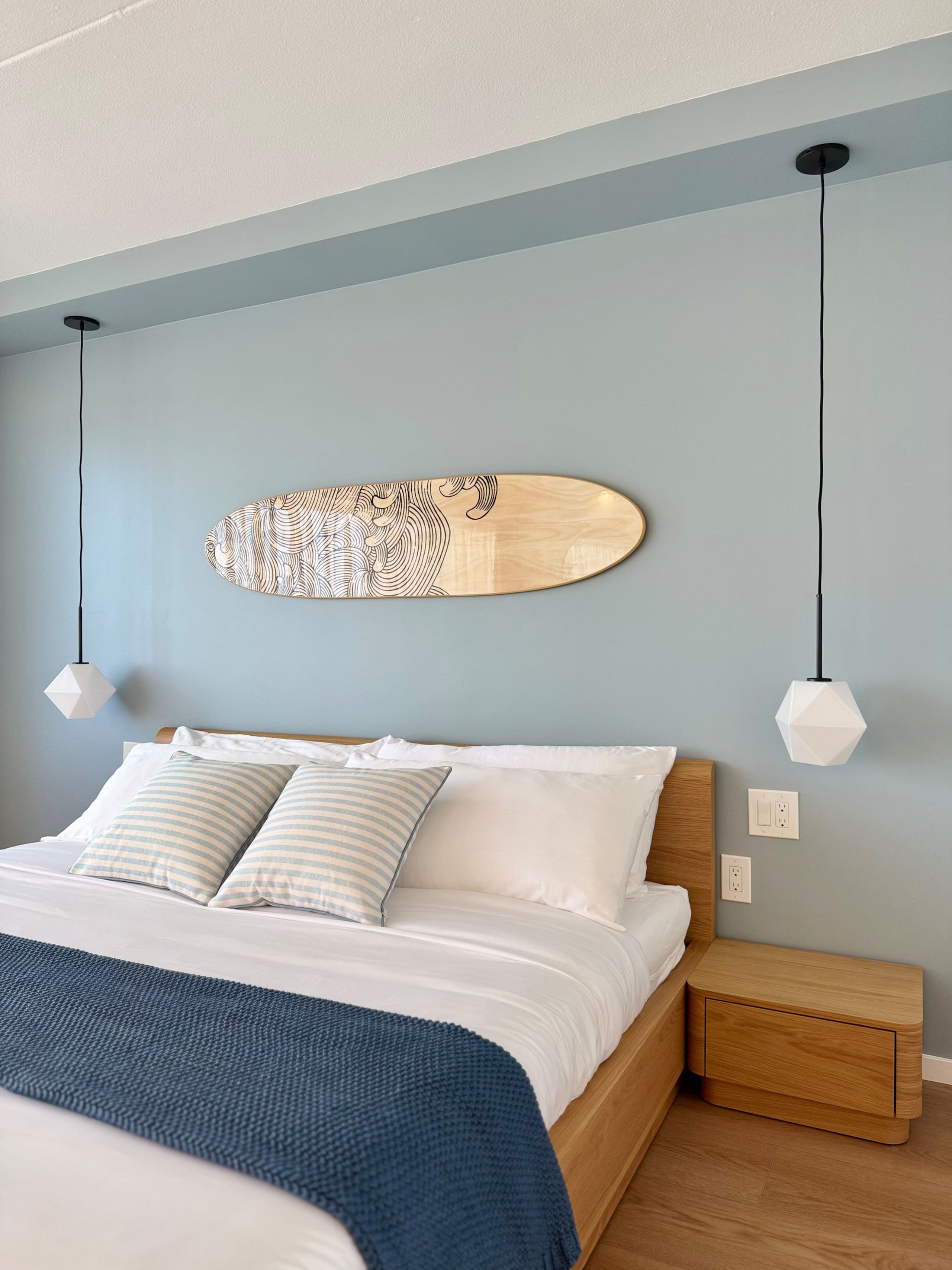 Condo in Honolulu · ★4.98 · 1 bedroom · 2 beds · 1 private bath - Image 22