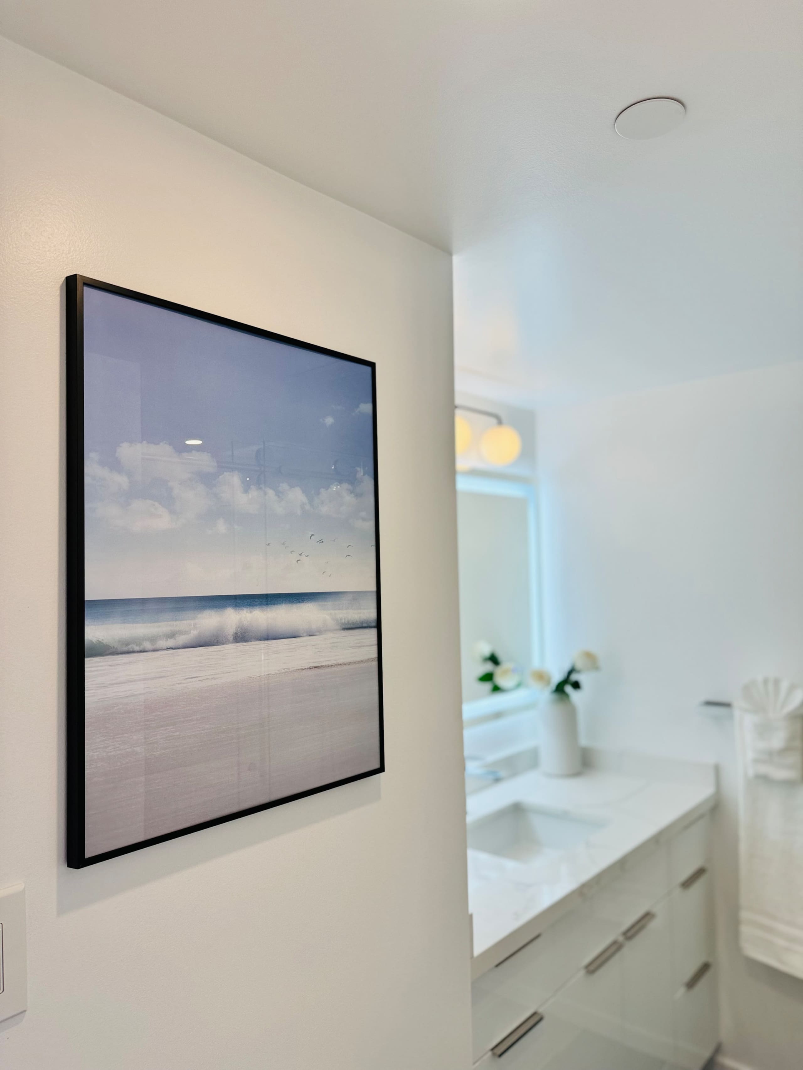 Condo in Honolulu · ★4.98 · 1 bedroom · 2 beds · 1 private bath - Image 30