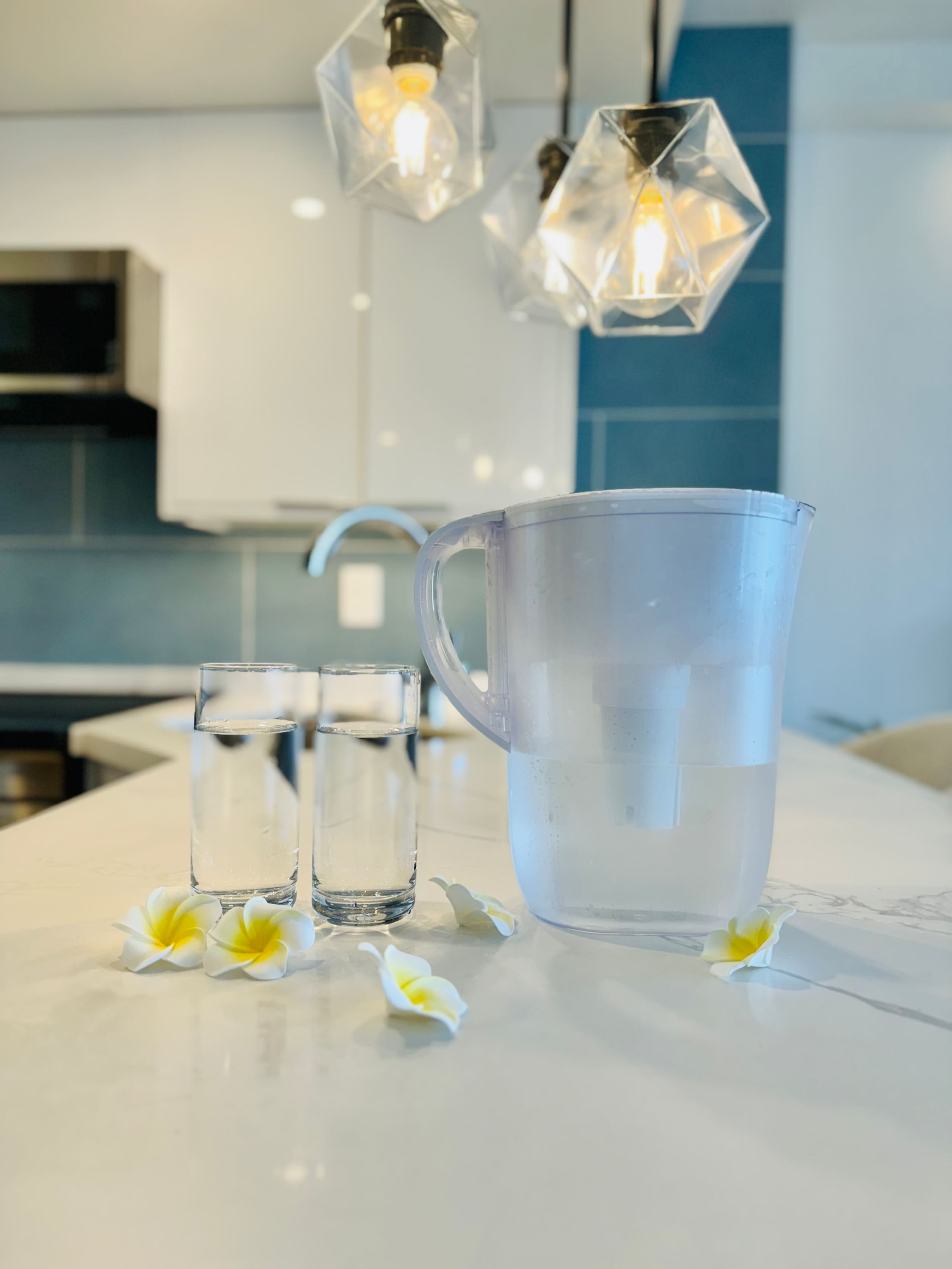 Condo in Honolulu · ★4.98 · 1 bedroom · 2 beds · 1 private bath - Image 41